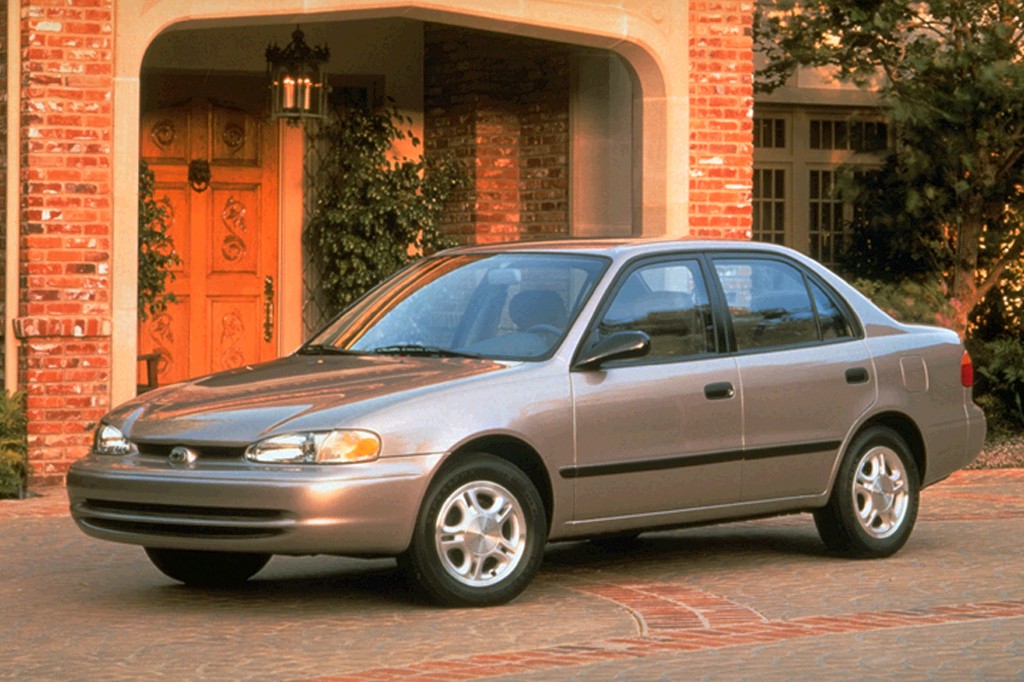 1998 CHEVROLET GEO PRIZM